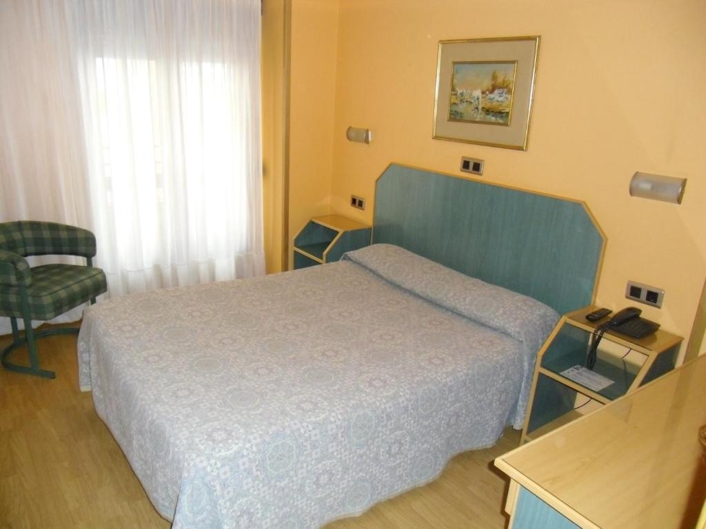 Hostal Don Suero León Chambre photo