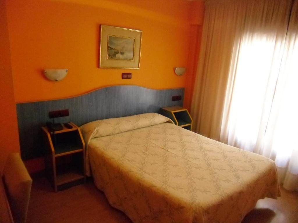 Hostal Don Suero León Chambre photo